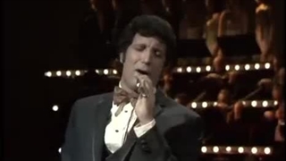 Tom Jones - When I Fall In Love - This Is Tom Jones TV Show 1969