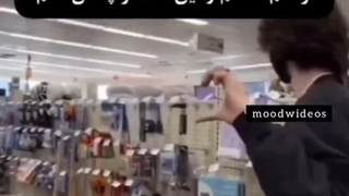 بگین که فقط من نیستم که این کرمو دارم=)