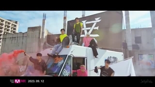 اولین تیزر منتشر شده از موزیک ویدیو trouble از evnne