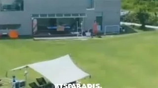 بگین که فقط من نیستم که دلتنگ غرزدن های جین شدمㅜ~ㅜ