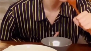 واییییییییییی ننه چرا این بچه اینقد نمک دارهههههه