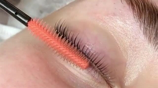 آکادمی مژه مریم مظفری نیا_لیفت مژه